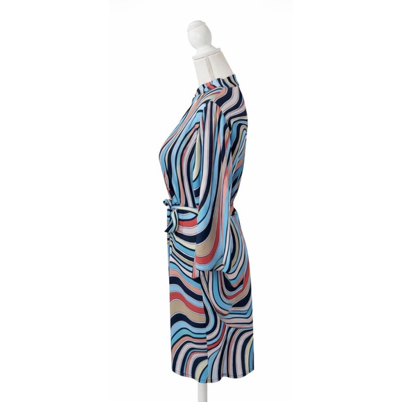Sandra Darren Women's Large Multi-Color V-Neck Print Midi dress - Picture 2 of 6